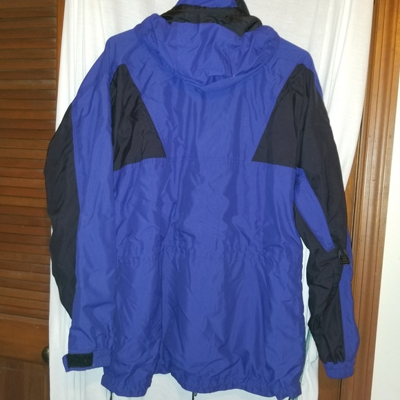 REI elements jacket size M - Picture 2 of 4